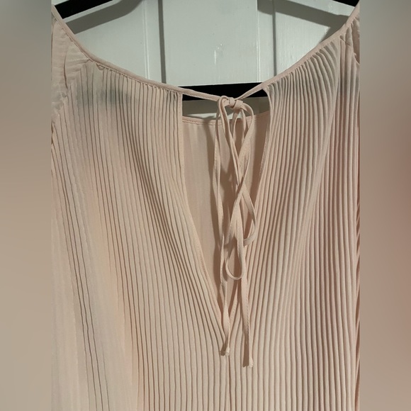 ASTR the label light pink pleated long sleeve top - Picture 8 of 8